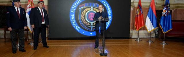 Svečana ceremonija i izložba fotografija PJP: "Zato moraju da znaju da je Srbija "tvrd orah" - poručuje Dačić