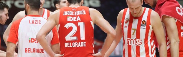 Pukla bruka u Sankt Peterburgu