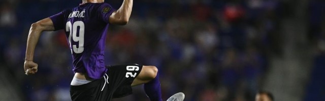 Violina prva verzija novog ugovora: Vlahoviću povišica od skoro 100 odsto!