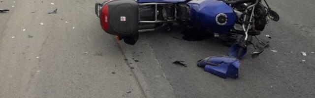 TRAGIČAN UDES KOD KOVINA: Motorista sleteo sa puta i na mestu poginuo!