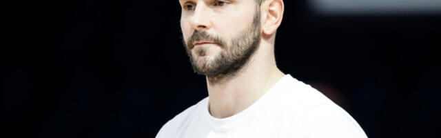 POTPISAO VLADIMIR MICOV!