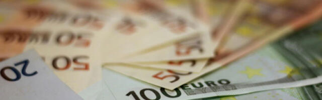 Званични средњи курс евра сутра 117,3182 динара