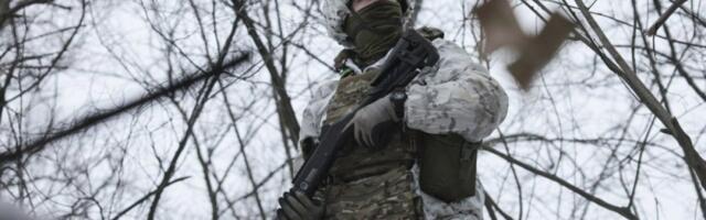 Ukrajinski vojnici masovno  sa sobom nose jedan kućni alat, razlog je jeziv!