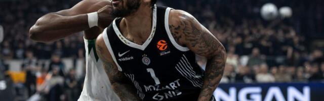 Karlik Džons dirljivo o Vujoševiću, pa o novom ugovoru