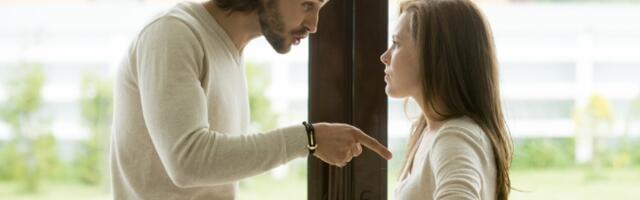 Zašto ljudi ostaju u toksičnim vezama? Četiri je razloga