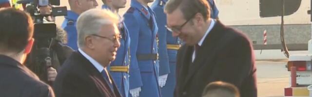 VUČIĆ DOČEKAO TOKAJEVA: Predsednik Kazahstana stigao u Beograd (VIDEO)