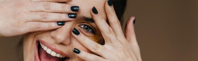 Najlepši tamni lakovi za zimsku sezonu