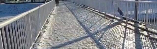 NPS:Javne površine u Nišu nebezbedne zbog snega i leda