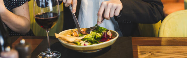 Viralna providna svinjetina “proslavila” restoran: Na mrežama hvale njihovu stelt tehnologiju (FOTO)