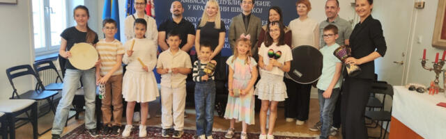 Mladi čuvari srpskog jezika okupili se pod krovom Ambasade Srbije u Švedskoj