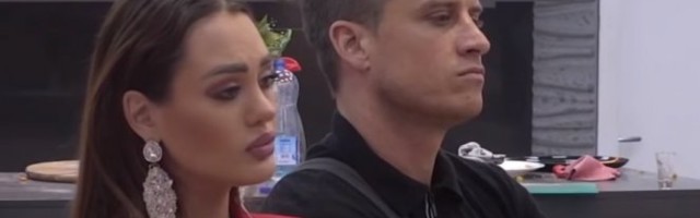 DAVID DRAGOJEVIĆ NAPUSTIO STAN U KOM JE ŽIVEO SA ANOM! Oglasila se Biljana i otkrila: Plakala sam kada sam saznala to je...