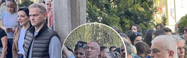 Svi su tu kao nekada u napadu na Srbiju! Srbija protiv nasilja, autonomaši i žuti u službi Dinka Gruhonjića (FOTO)