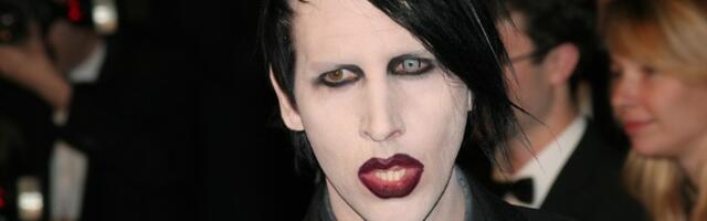 Poznatog muzičara BEZ ŠMINKE niko ne može da PREPOZNA: Ovako on STVARNO IZGLEDA (FOTO)