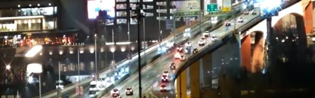 Normalizovan saobraćaj na mostu Gazela nakog lančanog sudara pet vozila