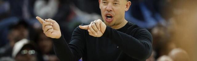 Skandal trese NBA plej-of! Sudije brutalno pokrale Sparse, pa kaznile trenera: “Sramota, rekli su mi da uopšte nisu videli ništa čudno!” /VIDEO/