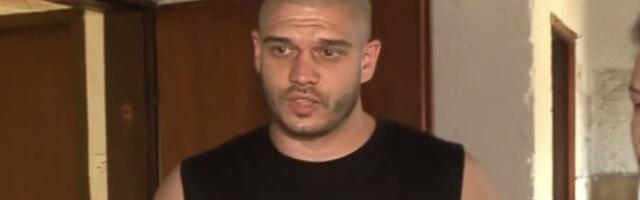 Oronuli zidovi i izlomljen parket: Dejan Dragojević pokazao kuću u Veterniku - Ovde će živeti sa trudnom ženom