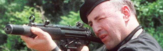 KO GOD SE KOCKAO U DOLARIMA, RADIO JE ZA SLUŽBU! Čuvar u CZ otrkio šok podatke o Arkanu: Željko uzme pištolj i razbije mu glavu!