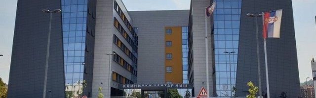 Nevakcinisane medicinare KC Niš prebacuju u administraciju