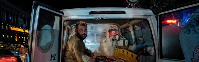 Jutro je pokazalo sav užas koji je ostao u Kabulu posle napada bombaša samoubice