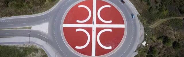 Četiri ocila na kružnom toku na raskrsnici Bulevara Nikole Tesle i Heroja sa Košara