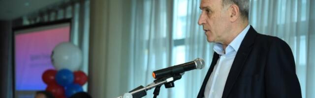 Ponoš: Vučić gubi oslonce u društvu, preostale su mu kriminalne strukture