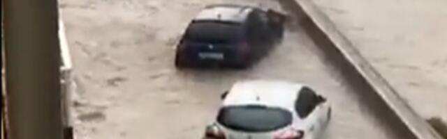 STRAVIČNE poplave u Španiji: Bujice nose SVE PRED SOBOM! (FOTO/VIDEO)