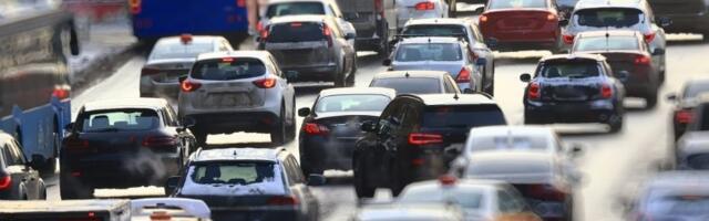 Kolona od 1000 kilometara: Potpuni KOLAPS na francuskim putevima (FOTO)