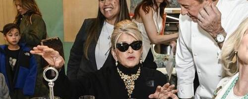 Za one koje mrzi da kite jelku i kupuju ukrase: Ideja Marte Stjuart  će vas oboriti s nogu, minimalistički, praktično i genijalno