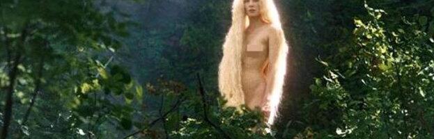 (FOTO) Gola Jelena Gavrilović: Srpska glumica se potpuno obnažila u britanskoj seriji