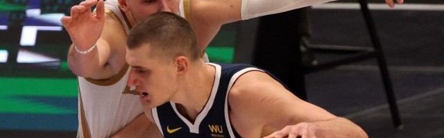 Najbolje petorke NBA lige: Adetokunbu maksimalan broj bodova, Jokiću dva manje