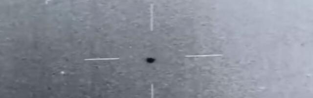 Snimak američke mornarice predstavlja sferni NLO koji iznenada zaranja u okean