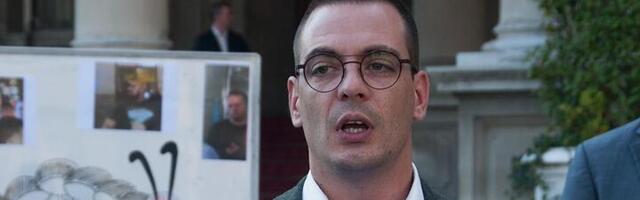 SNS vlast na Starom gradu - Bastać i deo opozicije podržali naprednjaka