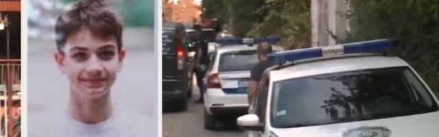 DEČAK OSUMNJIČEN DA JE SA 37 UBODA UBIO ANDREJA JOŠ UVEK NIJE SASLUŠAN Viši sud doneo rešenje da se roditeljima ubice dečaka iz Niške Banje zabrane kontakti sa sinom
