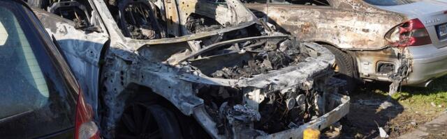 Bačen molotovljev koktel na automobil u Obrenovcu