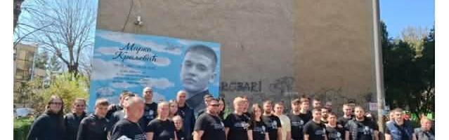 Godinu dana od tragedije bez optužnice: U Leskovcu oslikan mural u znak sećanja na Marka Kraljevića