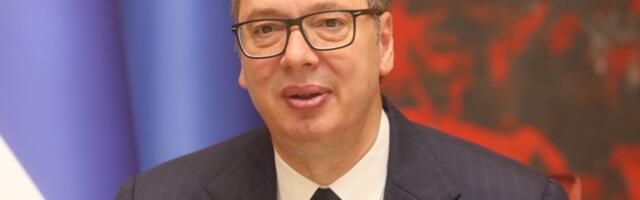 Vučić: Čarter let za Tivat organizovao neko iz mog okruženja