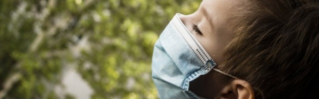 NE MOGU DA UČIM NITI DA PAMTIM: Istraživanje pokazuje da korona može ostaviti dugotrajne posledice i kod DECE!