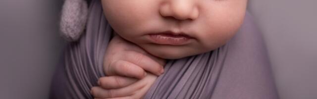 Zašto povijanje bebe možda nije najbolja opcija?