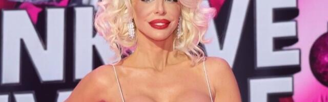 Svečaniji nego ikad: Voditeljka Pinkovih zvezda kao Merilin Monro, a tak da vidite Zoricu i Viki