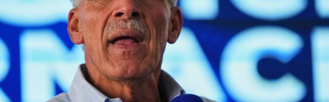 PREDSEDNIK KONGRESA NE PRIZNAJE POBEDU TRAMPOVOG ČOVEKA! Objavljeni rezultati predsedničkih izbora u Hondurasu, Vašington traži mirnu tranziciju vlasti (FOTO)