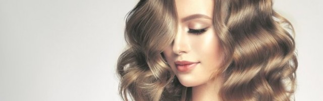 OVE 4 FRIZURE ĆE OVE ZIME BITI MEGA POPULARNE! Svaka žena će pronaći nešto što joj se sviđa!