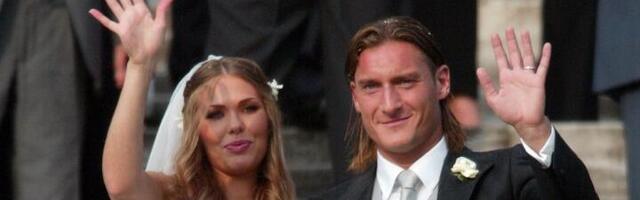 "Pukao" brak Totija i atraktivne voditeljke