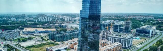 "Još dve oluje i West 65 biće Karton City 65": Ogromna šteta posle oluje na jednoj od najskupljih zgrada (VIDEO)