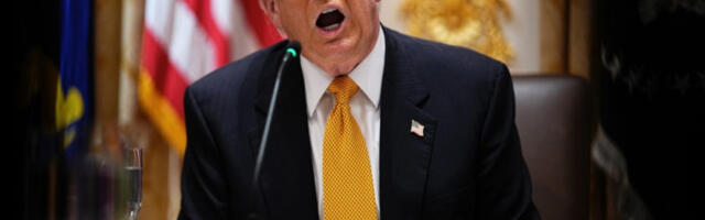 Трамп: Казна ЕУ за Икс је гнусна