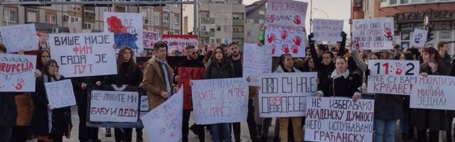 Kragujevački studenti organizuju akciju prikupljanja potpisa za vanredne parlamentarne izbore na sedam lokacija