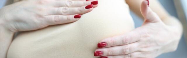 Bole vas i svbe grudi? Ovo su uzroci i kada je alarm za lekara