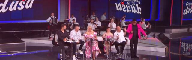 Pevač (88) u vezi sa 41 godinu mlađom koleginicom: "Deci je bilo neprijatno"