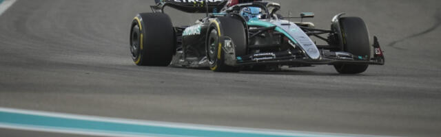 SRBIN IZAZVAO KARAMBOL U FORMULI 4: Petrović doživeo težak sudar u Valensiji!