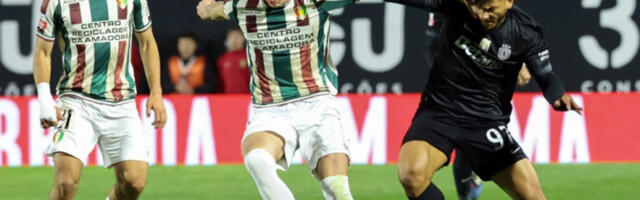 Млади фудбалер Црвене звезде Лековић остаје у Естреља Амадори