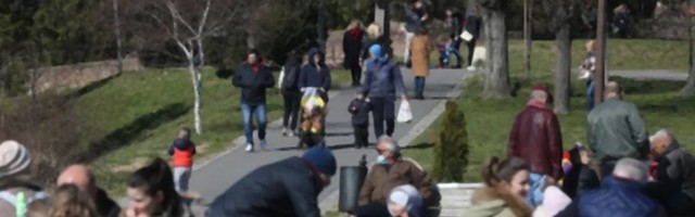 Popustićemo mere, ali možda i nećemo: kako se Krizni štab i dalje  igra sa nama